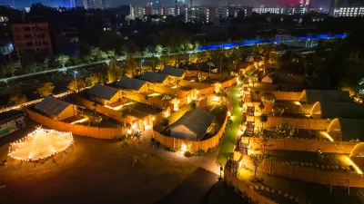 Huachien collection Hotels near Beijiang Night Cruise(Gold No. 1 Wharf)