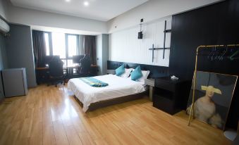 Nantong ML E-sports Apartment