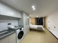 江畔別院民宿（融創未來海店）