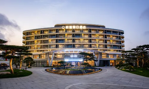 Rizhao Azure Holiday Hotel