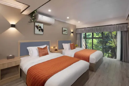 Clayston Hotel (Chongqing Jiangbei Airport T2T3 Terminal)