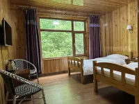 Wuying Town Forest Park Lakeside Homestay Hotels in Fenglin County
