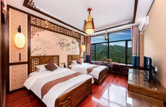 神農架自在居民宿（木魚鎮中國石化加油站店）