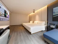 Tianjin Jinwan Square Fifth Avenue Atour Hotel Hotels near Minyuan Stadium