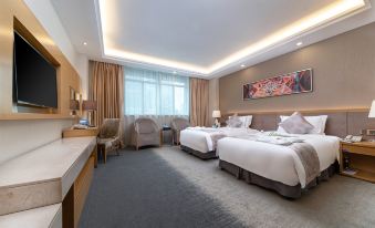 Gems Cube International Hotel(Liutang Metro Station Store)