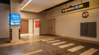 鉑領薈ホテル（成都パンダ基地成都医学院） - 駐車場