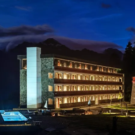 See Wild·YS  Galang Palace Retreat