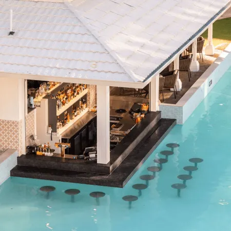 Novotel Cairns Oasis Resort