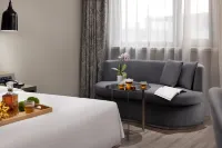 Jiabo Hotel (Suzhou Shiquan Street Wangshi Garden)