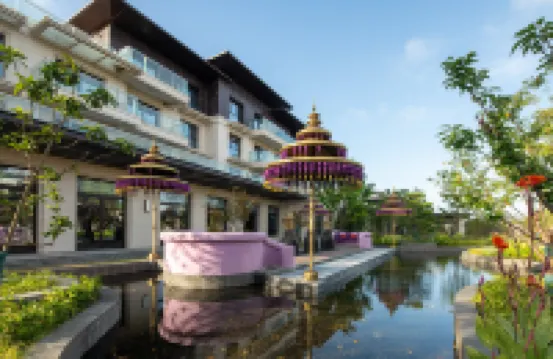 Shanghai Chongming Xinlan Tiandi Jada Green Holiday 崇明東灘鳥類国家級自然保護区周辺のホテル