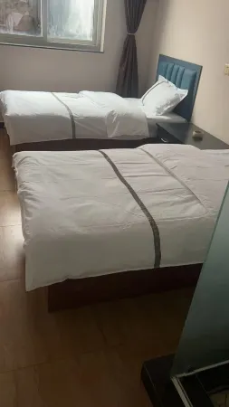 Rujia Huayi Hotel (Luanping County Hospital Branch)