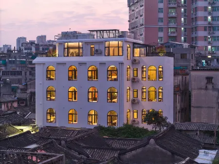 Floral Hotel·Artist hotel (Xima Road Store, memorial archway Street, Chaozhou Ancient City)