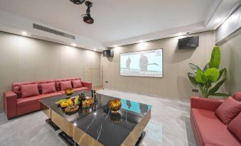 Anji Taohuayuan·Proverbs B&B