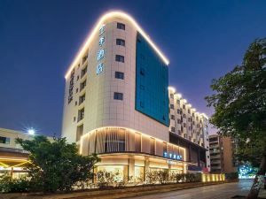 JI Hotel (Dongguan Mayong Huayang Lake Branch)