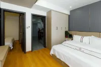 Xichang Haishangyue Homestay (Qionghai Wetland) 라오하이팅웨써/노해정월색 관광단지 호텔