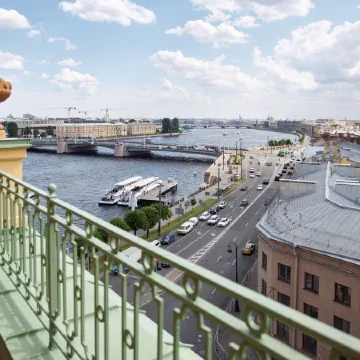 Отель River Palace Отели рядом с достопримечательностью «Государственный Музей Эрмитаж»