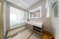 Anji World Trade Hotel
