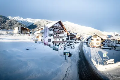 Hotel die Arlbergerin Hotels in Steeg