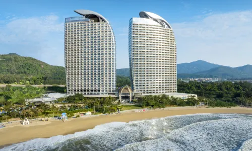 Salt Crystal Hotel By RìChū