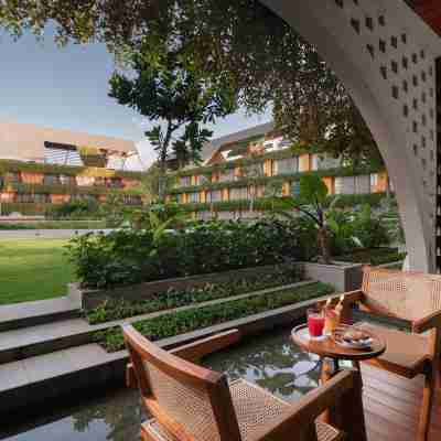 Beachwalk Residence Hotel Exterior