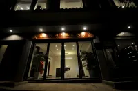 Banshan Light Luxury Homestay