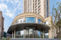 Meihao Lizhi Hotel (Zhenxiong Mission Hills Shopping Park)