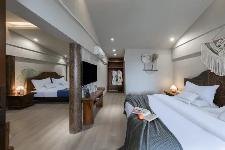 Lijiang Ancient Town - Green Willows Inn. Отели в г. Лицзян