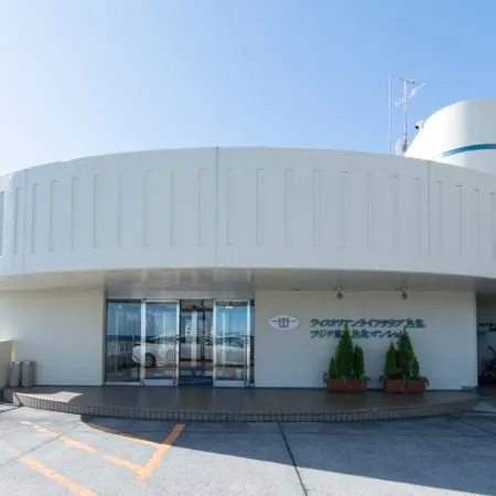 Wisterian Life Club Atami