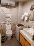 三都山景江畔美景飯店 - 停車場