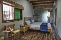 the Artist's Inn