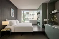 M Village Hotel Ly Tu Trong, a brand of Modern Village Lifestyle - balcony