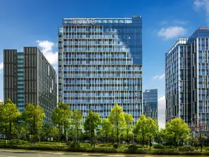 Lavande Hotel (Kunming Changshui International Airport Terminal Platinum Port Modern Plaza)