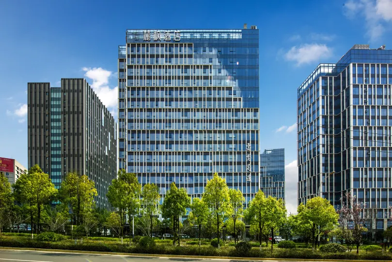 Lavande Hotel (Kunming Changshui International Airport Terminal Platinum Port Modern Plaza)