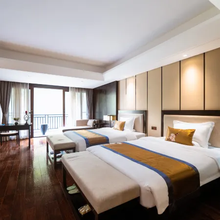 Yihe Funiu Shanju Hot Spring Hotel