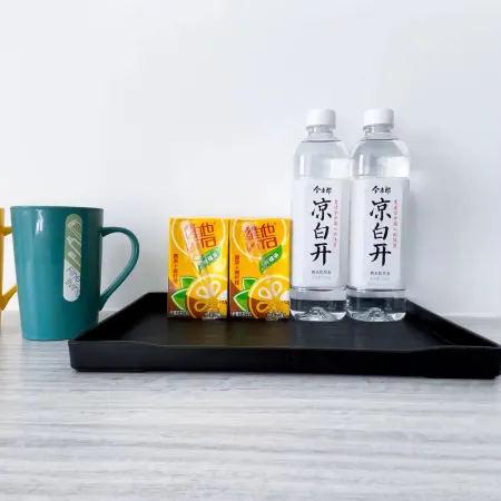 Wuchuan Guoji Homestay
