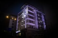 Ant Nest Light Luxury Apartment - بار