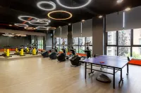 Qiangjiang Garden Hotel (Jiajiang Wetland Park) Hotels in Jiajiang