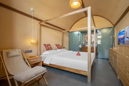 Dazhai Cave Homestay (Dazhai Scenic Area Branch)