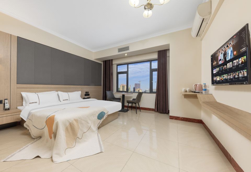 Otis Business Hotel