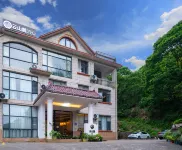 Yunshan Yu. Boxin Homestay (Jinggangshan Tourist Service Center)