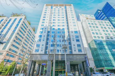 Hotel Aventree Yeouido Отели в г. Сеул