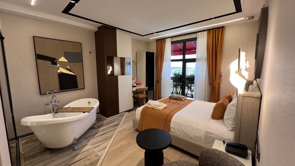 Elysian Airport Hotel