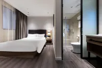 Muzi Xuanxuan Hotel (Wuxi Huaqing Bridge Subway Station People's Hospital) - romantici