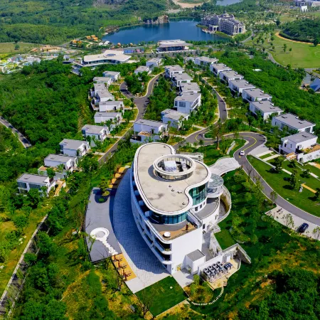 Yixing InLong  Lingshang Holiday House