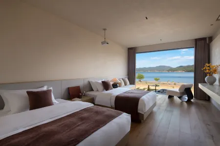 Lugu Lake Qingchen Sanshe Lakeside Hotel Отели рядом с достопримечательностью «Yongningtu Zhifu»