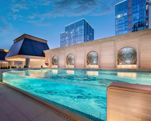 Grand Mercure Hangzhou Zijingang Hotels near Gongshu