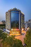 Super 8 Hotel (Weifang High Speed Railway North Station)