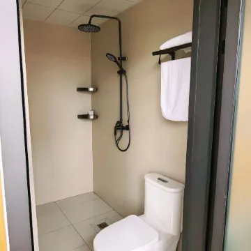 RUSHAN YUELAI  BUSINESS HOTEL