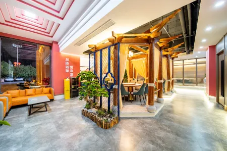 Hami Huajin Hotel Отели в г. Хами