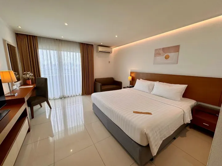 Thomson Hotel Huamark